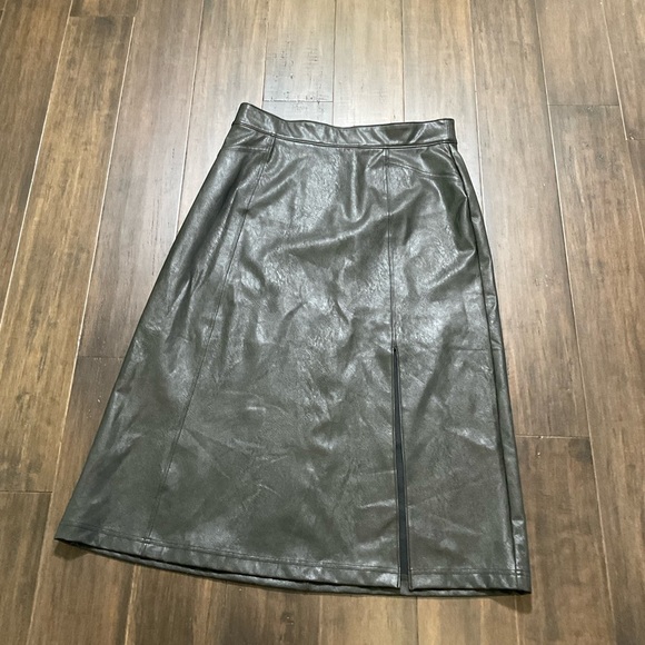 SPANX Skirt Faux Leather Black Midi A-Line Front Slit High Waist Size Large - Picture 1 of 8